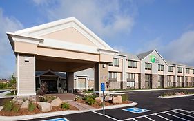 Holiday Inn Express & Suites Willmar By Ihg