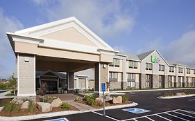 Holiday Inn Express & Suites Willmar By Ihg